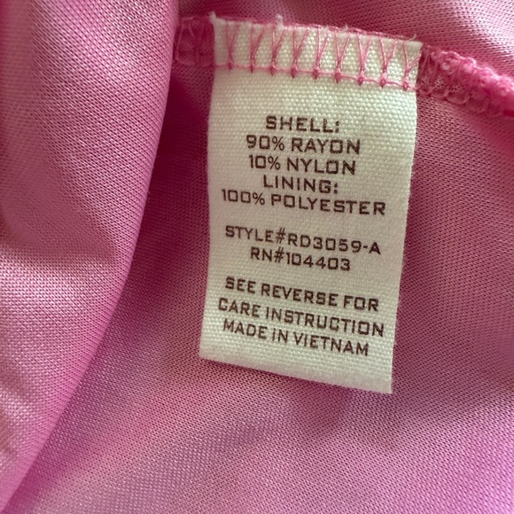 Pink linen v neck long Dress w/ flowy sleeves Medium ptp 14” 50” length - Picture 5 of 7